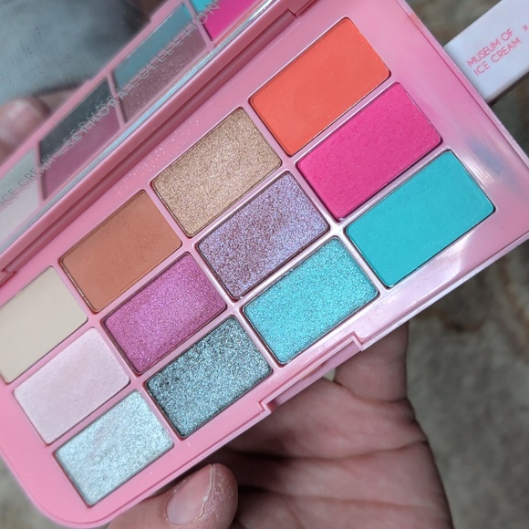 Sephora Museum Of Ice Cream Pink Dream Team Pigment Palette - Picture 5 of 5
